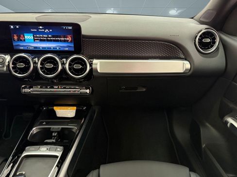New 2026 Mercedes-Benz GLB 250 image 26