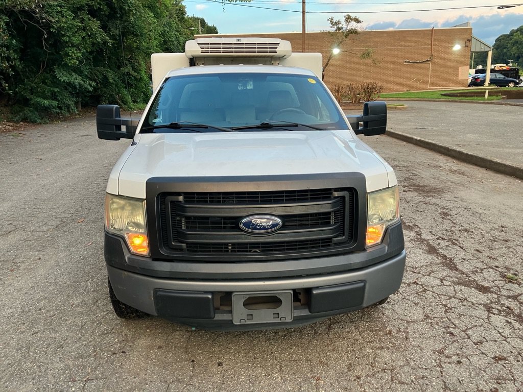 Used 2013 Ford F150 XL w/ HD Payload Pkg RWD image 2