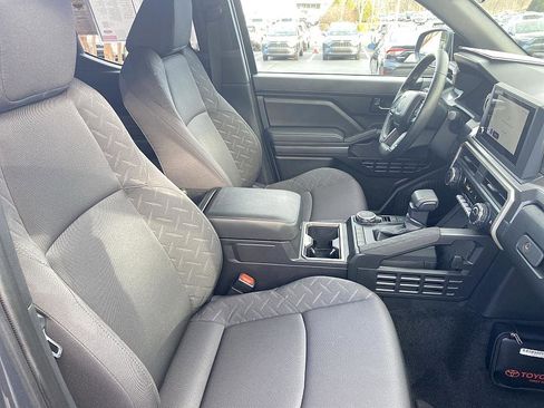 Certified 2024 Toyota Tacoma SR5 image 20