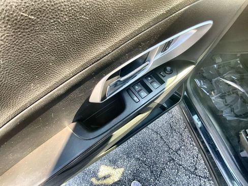 Used 2016 Chevrolet Equinox LT w/ Convenience Package FWD image 15