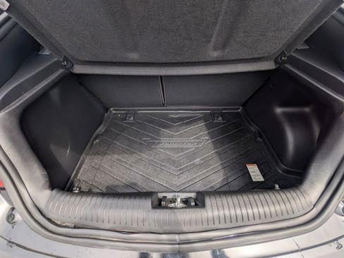Used 2016 Hyundai Veloster Turbo FWD image 15