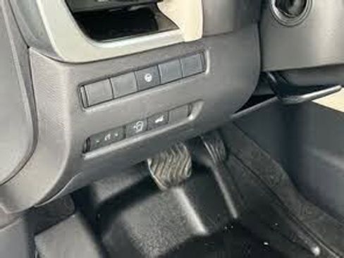 Used 2023 Nissan Rogue SL w/ SL Premium Package FWD image 7