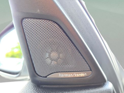 Used 2016 BMW 528i xDrive Sedan image 39