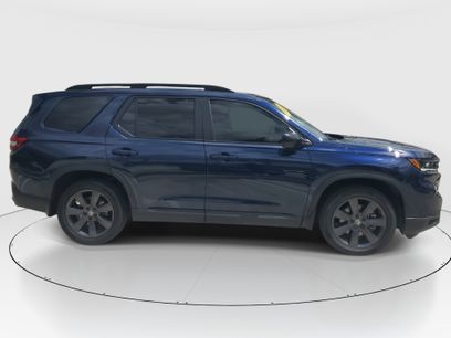 Used 2025 Honda Pilot Sport