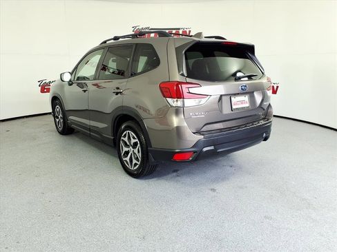 Used 2019 Subaru Forester Premium image 9