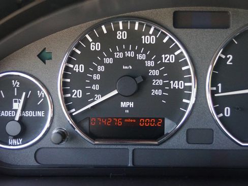 Used 1997 BMW Z3 1.9 RWD image 32