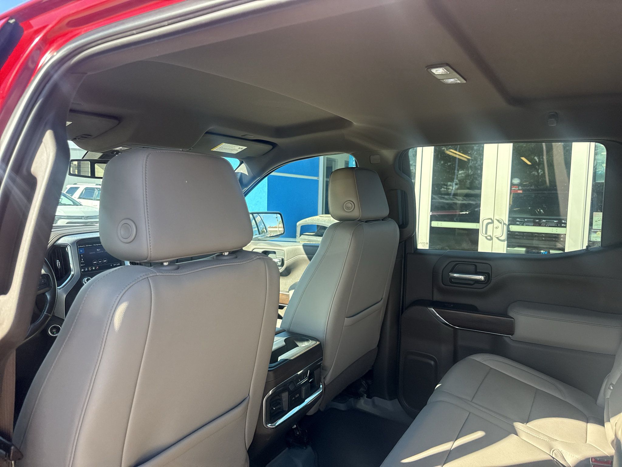 Used 2019 GMC Sierra 1500 SLT w/ SLT Convenience Package AWD/4WD image 12