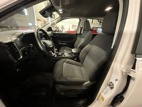 Used 2024 Ford Ranger XLT w/ Equipment Group 301A High AWD/4WD image 4