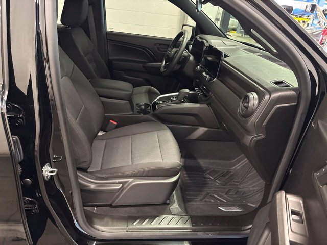 Used 2024 Chevrolet Colorado Trail Boss w/ Advanced Trailering Package AWD/4WD image 37