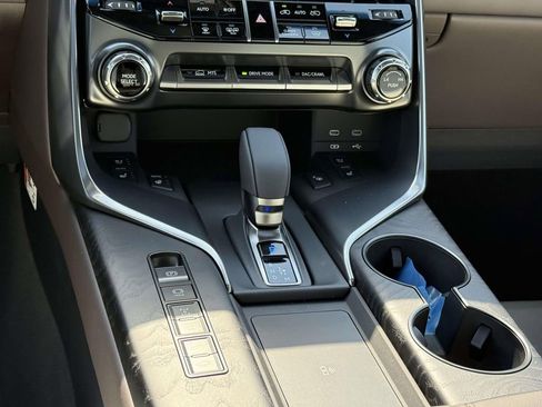 New 2026 Lexus LX 700h Luxury AWD/4WD image 13