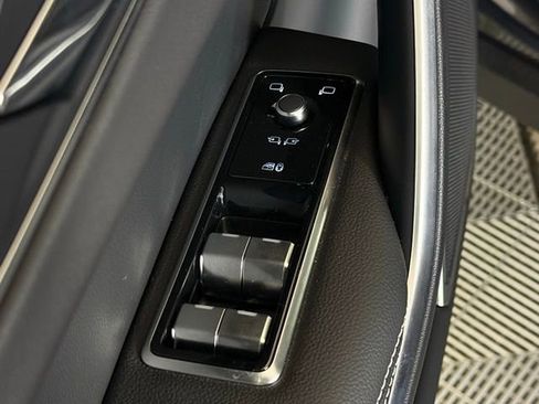 New 2026 Jaguar F-PACE R-Dynamic S image 26