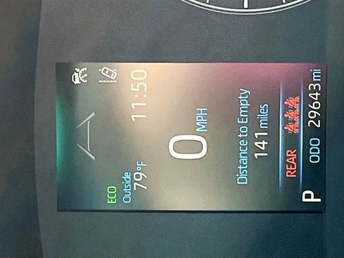 Used 2023 Toyota Corolla SE image 12