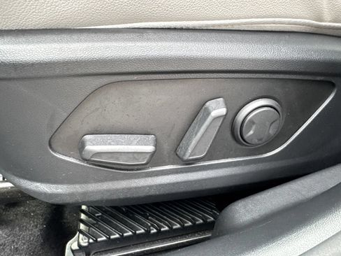 Certified 2025 Hyundai Santa Cruz Limited AWD/4WD image 21
