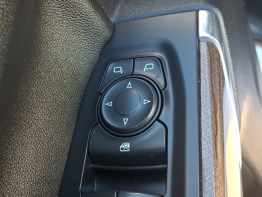 Used 2021 Chevrolet Silverado 1500 RST AWD/4WD image 28