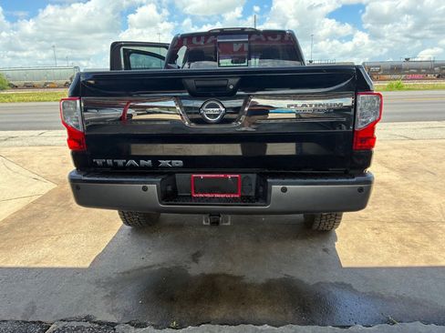 Used 2016 Nissan Titan Platinum Reserve RWD image 12