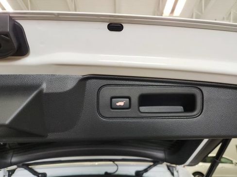 Used 2025 Honda Passport Black Edition image 28