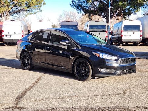 Used 2016 Ford Focus SE w/ Equipment Group 201A image 1