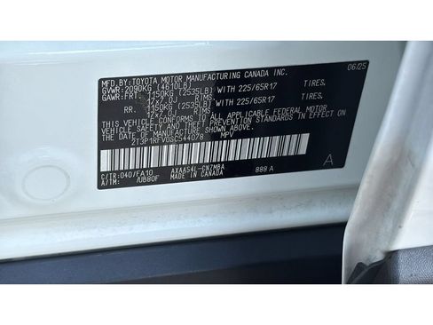 Certified 2025 Toyota RAV4 XLE w/ Weather Package AWD/4WD image 32