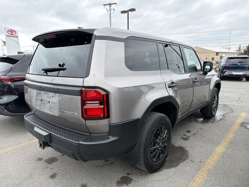 Used 2024 Toyota Land Cruiser 1958 image 7