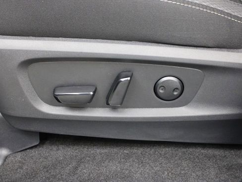 New 2026 Nissan Pathfinder SV FWD image 13