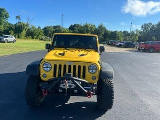 Used 2015 Jeep Wrangler Unlimited Rubicon AWD/4WD video 2