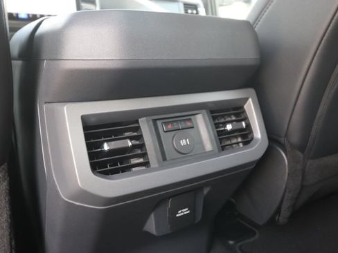 Used 2026 Ford F350 Lariat w/ Black Appearance Package AWD/4WD image 9