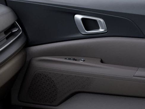 New 2026 Kia Carnival EX FWD image 25