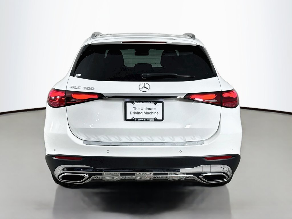 Used 2024 Mercedes-Benz GLC 300 image 6