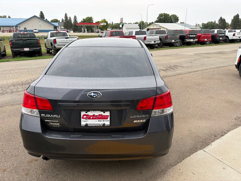Used 2013 Subaru Legacy 2.5i Premium w/ All-Weather Pkg AWD/4WD image 5