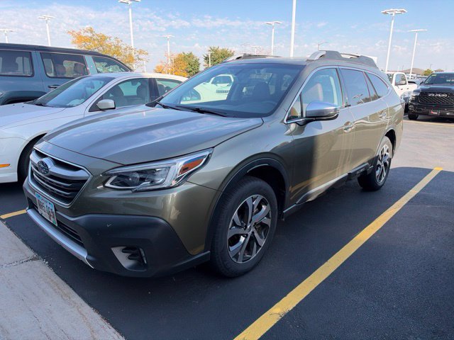 Used 2022 Subaru Outback Touring XT AWD/4WD image 3