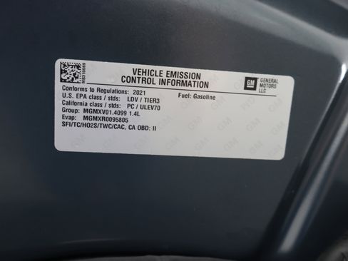 Used 2021 Chevrolet Trax LS w/ Tint and Cruise Package image 19