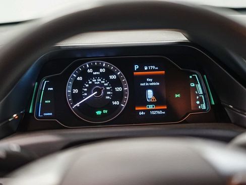 Used 2020 Hyundai Ioniq Blue image 22