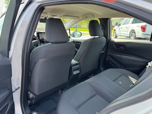 Used 2024 Toyota Corolla LE FWD image 13