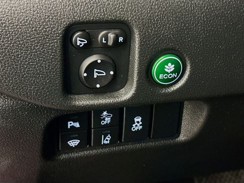 Used 2024 Honda Passport TrailSport image 17