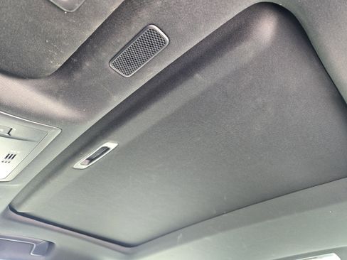 Used 2024 Lexus ES 300h F Sport image 23