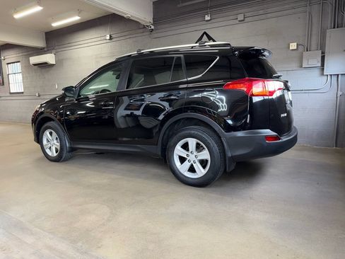 Used 2013 Toyota RAV4 XLE AWD/4WD image 2
