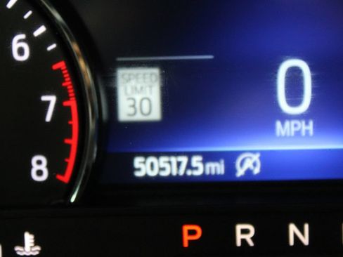 Used 2023 Ford Explorer XLT w/ Equipment Group 202A AWD/4WD image 22