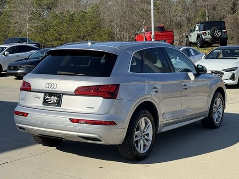 Used 2020 Audi Q5 2.0T Premium w/ Convenience Package image 13