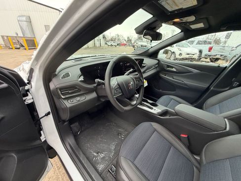 New 2026 Buick Envista Preferred w/ Convenience I Package image 11