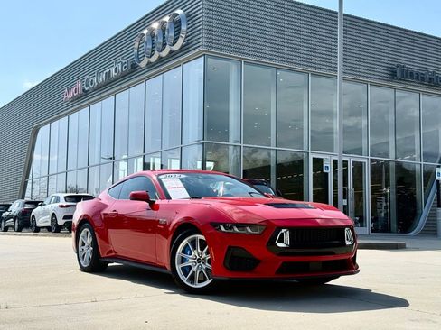 Used 2024 Ford Mustang GT Premium image 2