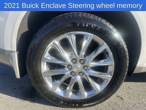 Used 2021 Buick Enclave Premium w/ Sun and Sites Package AWD/4WD image 18