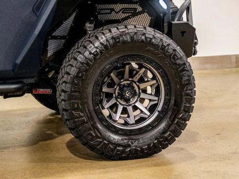 Used 2024 Jeep Wrangler Unlimited Rubicon w/ Technology Group image 84