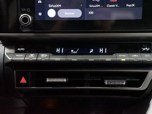 Certified 2025 Toyota Camry LE image 20