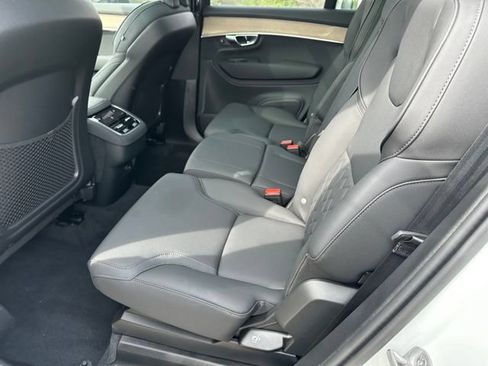 Used 2025 Volvo XC90 B6 Plus AWD/4WD image 16