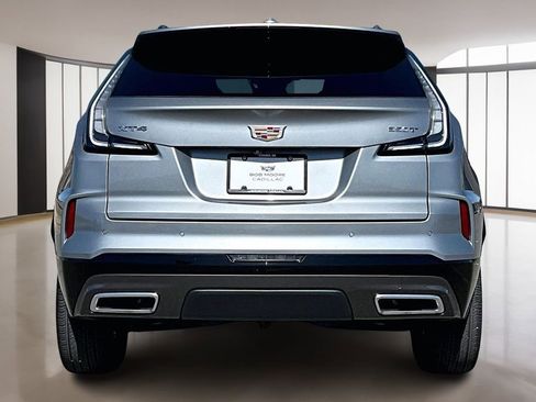 Used 2024 Cadillac XT4 Sport FWD image 4