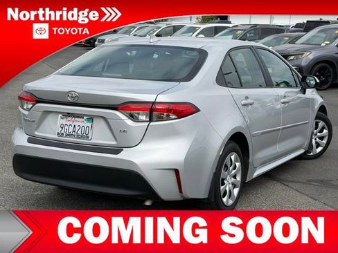 Used 2023 Toyota Corolla LE FWD image 4