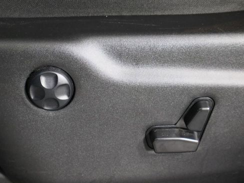 Used 2023 Dodge Durango SXT image 24