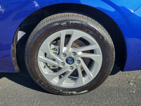 Certified 2025 Subaru Impreza Hatchback image 4