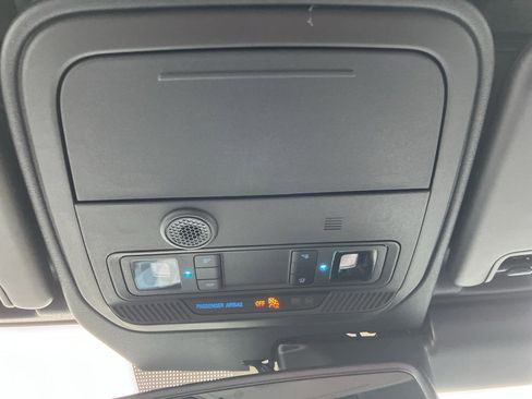 Used 2025 Ford Bronco Outer Banks image 26