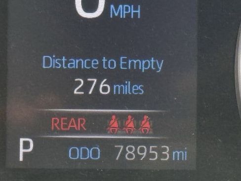 Used 2021 Toyota RAV4 LE AWD/4WD image 16